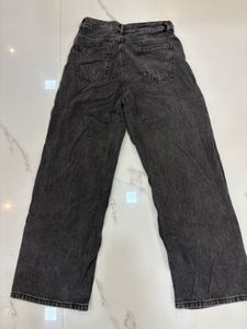 Women's Wide Leg Mid-Rise Jeans
