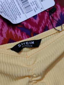 💛Butter Yellow Ribbed Square Neck Top