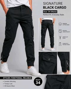 Black Cargo Pants | Unisex | Waist 34 | Signature