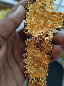 Exquisite Traditional hip chain