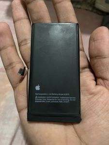 Apple iphone 13 Battery 90% health