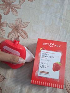 Dot &amp; Key Tinted Sunscreen SPF 50