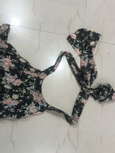 Flowy Floral Print Maxi Dress