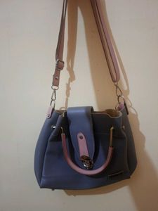Grey & Pink Shoulder/Crossbody Handbag 🩶🩷
