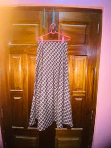 Chic Plaid Maxi Skirt