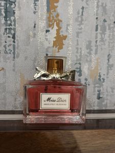 Miss Dior Absolutely Blooming Perfume