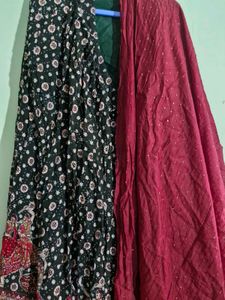 Green Lehnga with maroon duppata