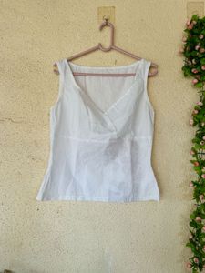 Classic White Sleeveless V-Neck Top