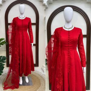 Stunning Red Embroidered Kurta Set with Dupatta