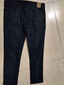 Classic High-Waisted Skinny Jeans