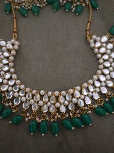 Stunning Kundan &amp; Pearl Necklace Set