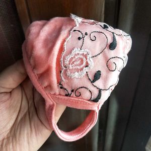 Pretty Face Mask