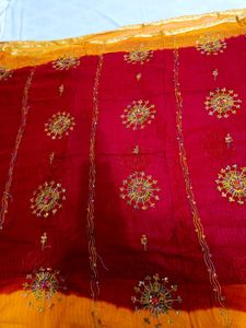 🇳🇿💫🎀 Y2K Elegant Red Embroidered Saree