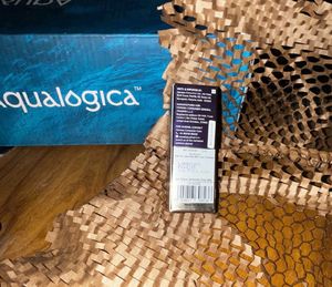 Aqualogica Plump Pouty Li-pH Gloss