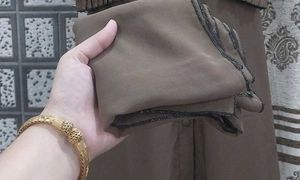 Classy and beautiful brown abaya with scarf🤎