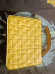 Sling Bag