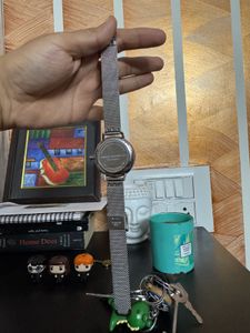Elegant Silver Mesh Strap Watch