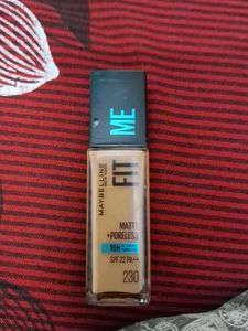 Maybelline Fit Me Foundation 230