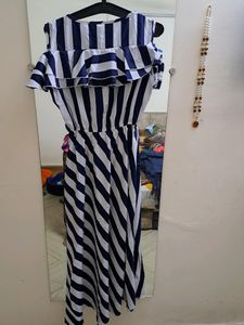 🔥Beautiful Full Length Dress🔥
