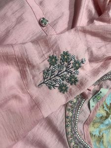 Elegant Pink Kurta Set with Embellishments