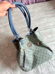 Stylish Tote Bag