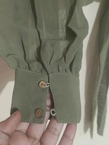Olive Top