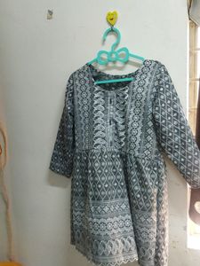 Beautiful Chikankari Kurti 😍