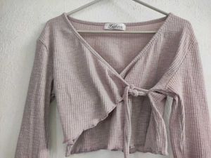 Chic Wrap Tie Cropped top