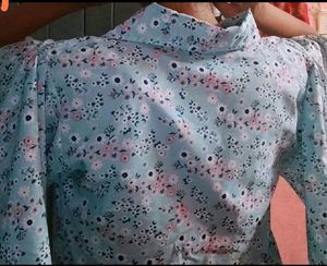 Women Floral Print Top