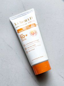 LA SHIELD Matte Sunscreen Gel SPF 50+