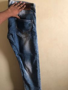 Men's Light Wash Denim Jeans