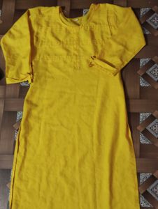 women's yellow kurti