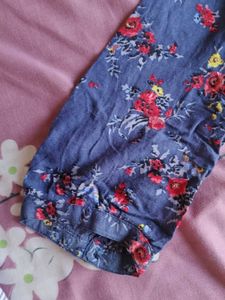 Blue Floral Print Button-Up Top