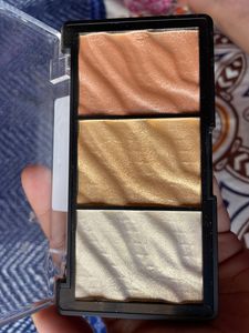 Revolution Pro Highlighter Pallette