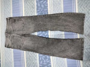 Women's Grey Washed Low-Rise Flared Jeans