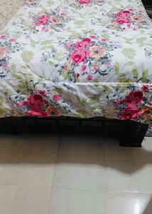 Beautiful Red White' ❤️Comforter
