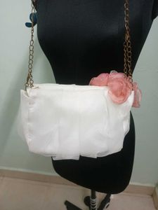 🌸 Sling bag