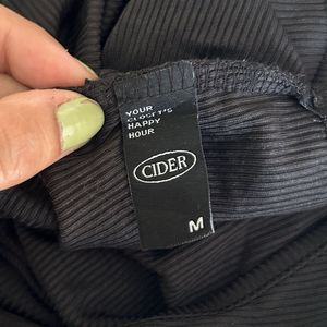 CIDER Cross Twist Crop Top
