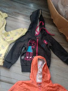 Offer Combo Of 4 Sweat Ware