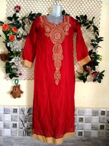 🔥 MEGA SALE OFFER 🔥Red Embroidered Kurta