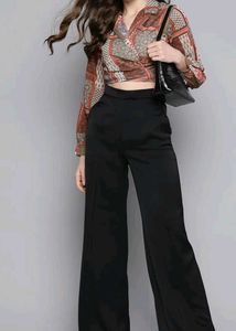 geometric printed georgette wrap crop