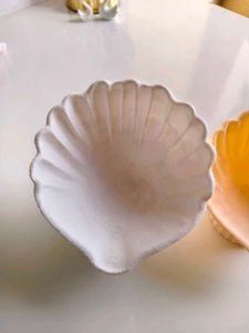 Decorative Bow Basket