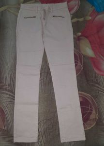 Stylish Women's baby pink Moto Pants