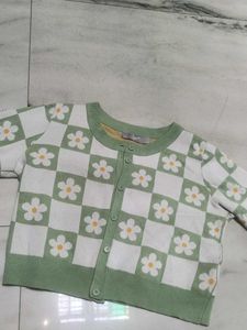 Cute Green & White Floral Checkered Cardigan
