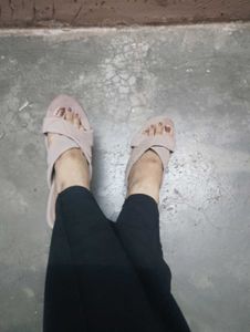 Cute Pink Criss-Cross Slides