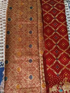 Bulk sarees available Red &amp; Gold Woven Saree