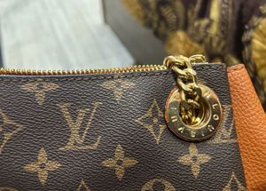 Clearance Sale-LV Bag- Looks Like Original