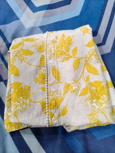 Branded  new Yellow Floral Print Kurta