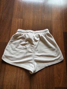 H&amp;M Comfortable Beige Lounge Shorts XS
