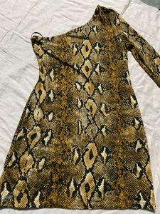 Snakeskin Print Short One-Sleeve Dress